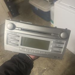2010 Stock Camry Radio