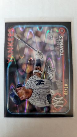 2024 Topps Chrome NYY Gleyber Torres Black Lava /10