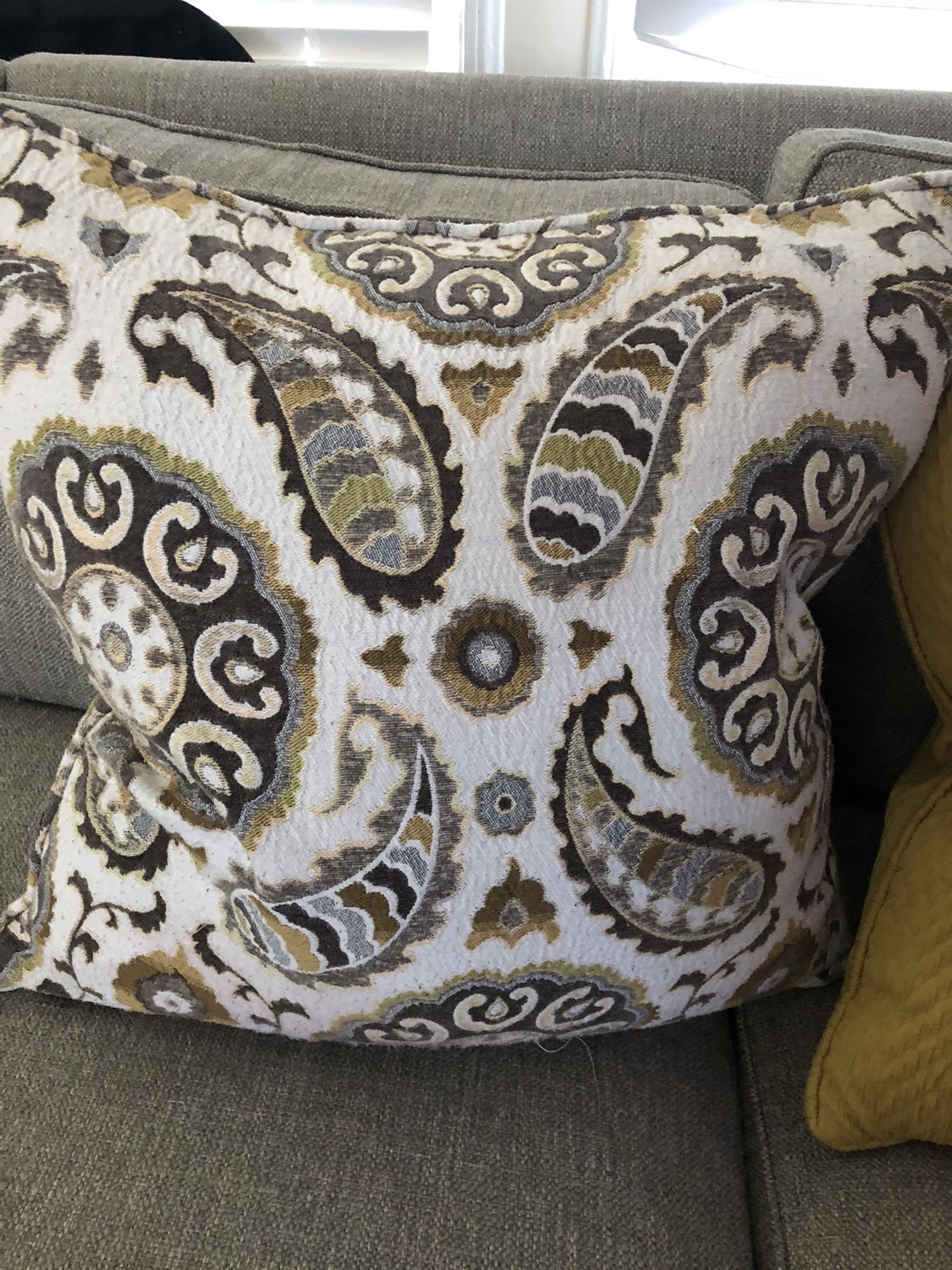 LARGE COUCH PILLOWS. $30 for set $12 each pillow