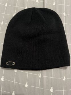 oakley beanie