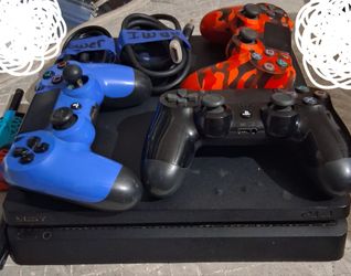 Sony PS4 Slim Console with 3 Controllers