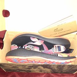Chaco Girls Sandals,new In Box,size 6