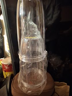 2  NEW 32oz   NUTRABULLET REPLACEMENT CUPS