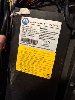 Selling this e scooter battery