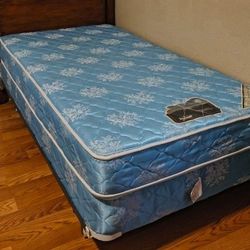 Twin Mattress And Box Spring 