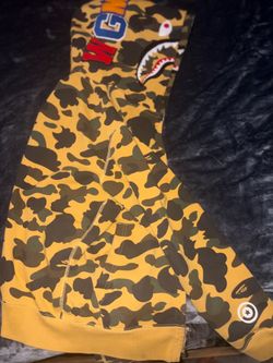 BAPE x WGMIX Shark Full-Zip Hoodie Yellow Camo