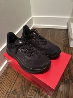 NEW BALANCE SIZE 8
