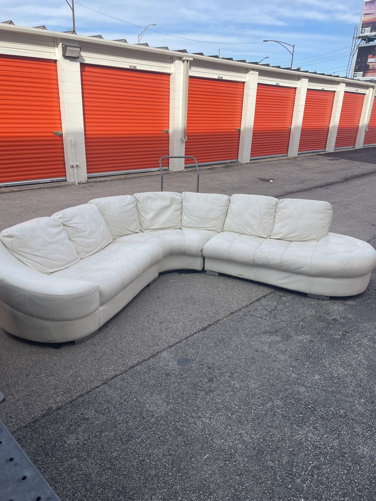 Large White Leather 3 Piece Sectional
