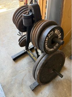 225 lb Olympic Cast Iron Weight Set w/ Weight Tree by Gold’s Gym