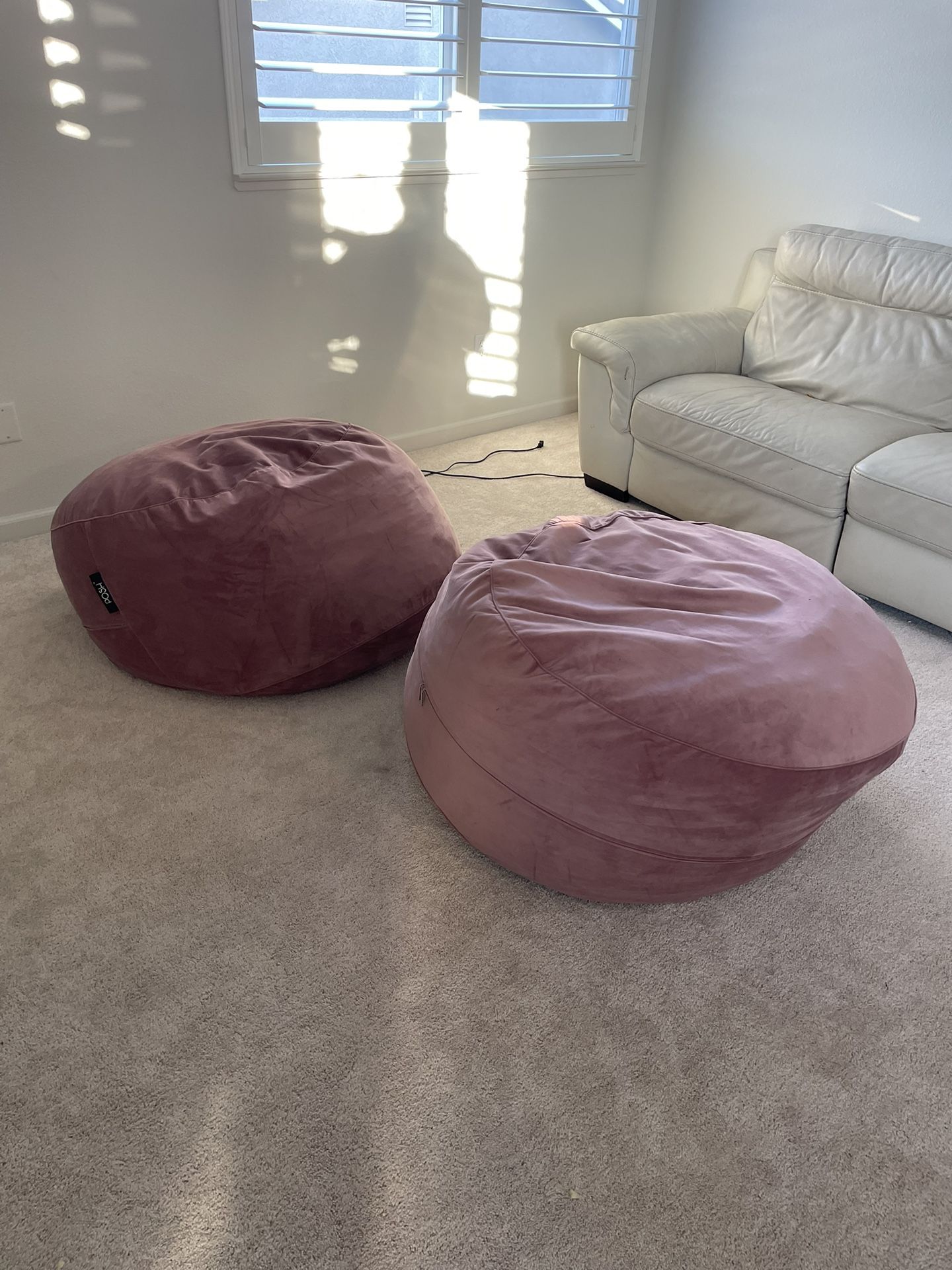 Poch cushion beanbags