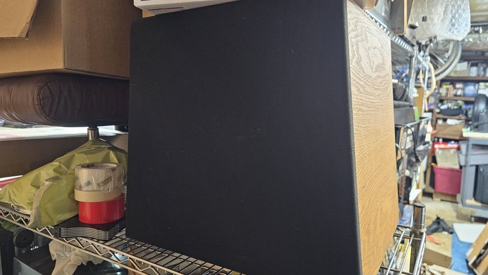 Miller & Kreisel M&K V-2B subwoofer not working sub