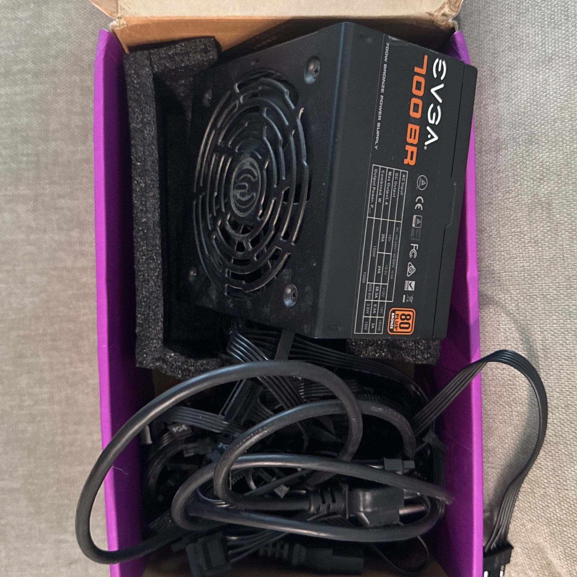 EVGA 700 BR Power Supply