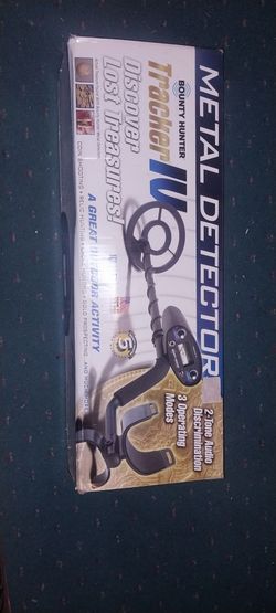 Bounty Hunter Tracker IV Metal Detector