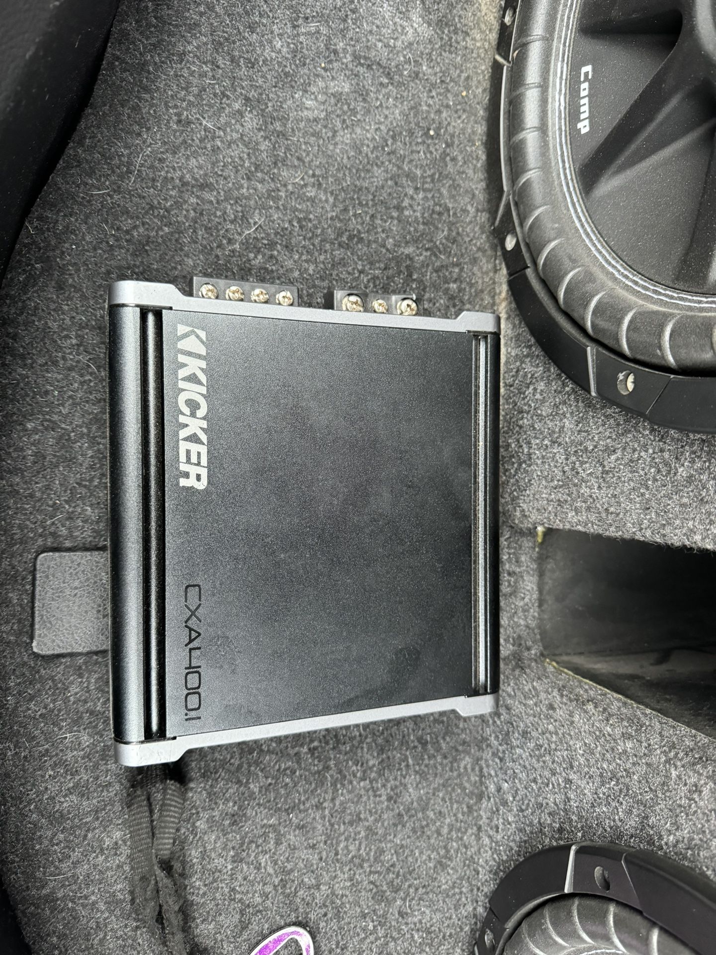 Kicker Comp Amp