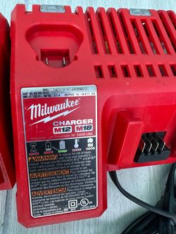 Milwaukee M12 M18 Battery Charger