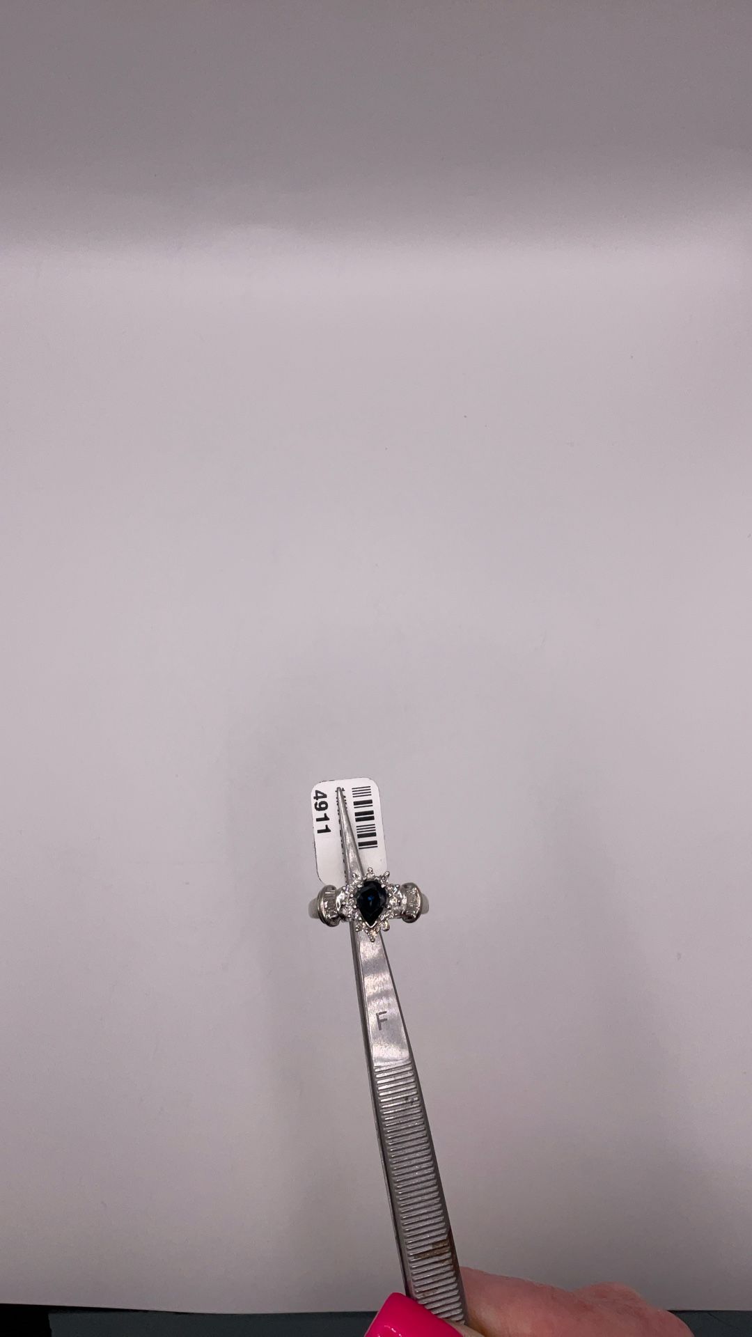 14kwg Womens Sapphire & Diam Ring