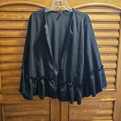WOMENS SIZE 20 DRESSY BLACK CAPE
