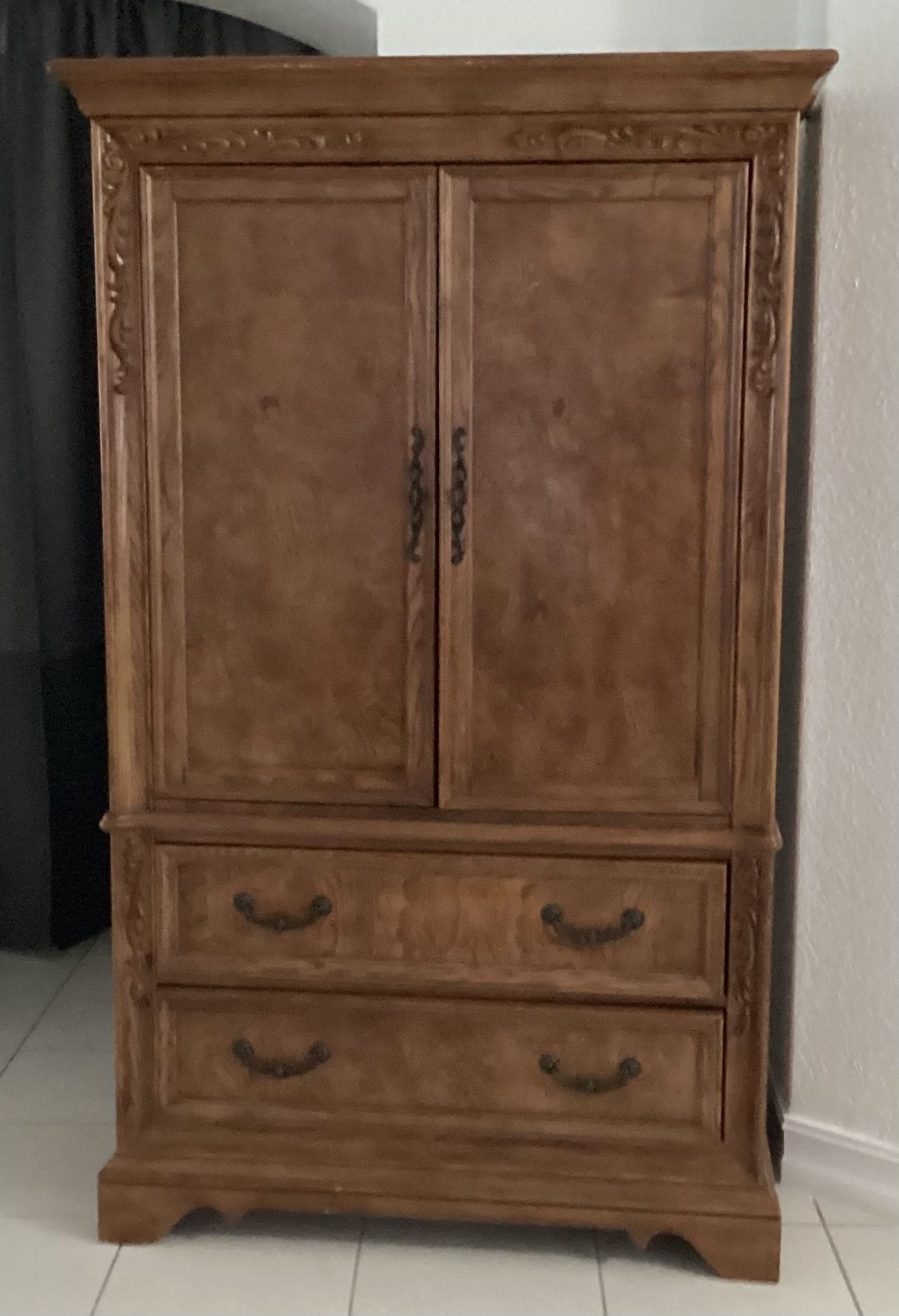 Thomasville Villa Soleil Collection Armoire or Media Cabinet.
