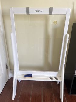 Little Partners Peek-A-Boo Adjustable Height Art Easel
