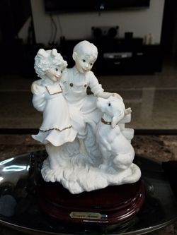 Giuseppe Armani Figurines