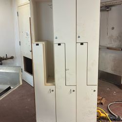 Rolling Locker Room Closets