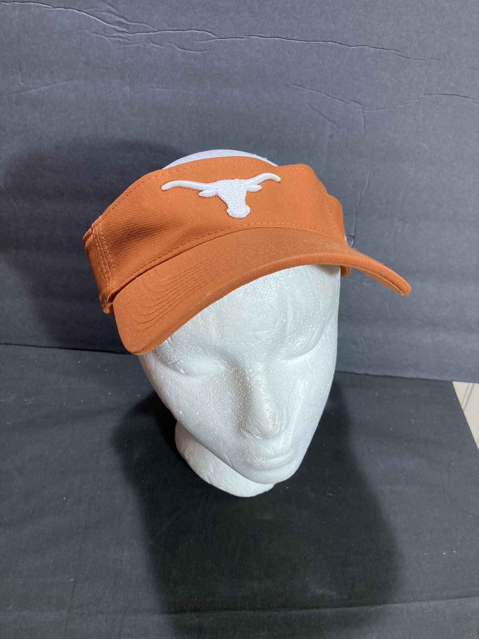 Brand New University Of Texas Longhorn Visor NIKE