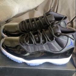 2016 Retro Jordan Authentic Spacejam 11s Size 12 Brand New 