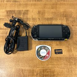 Sony PSP-1001 Black PSP PlayStation Portable Console w/ Accessories Tested
