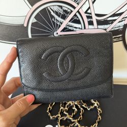 CHANEL Authentic Vintage Black Wallet On Chain