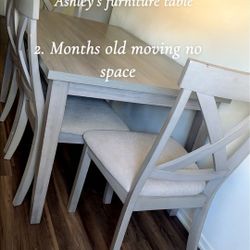Dining Table ! Make Offer 