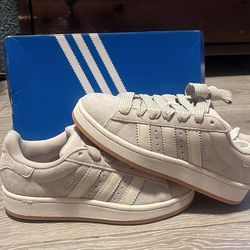 Brand New  adidas Campus