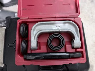 Mac Tools Ball Joint Press Service Kit with Case