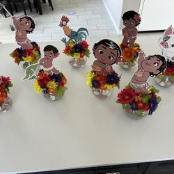 Baby Moana Centerpieces 