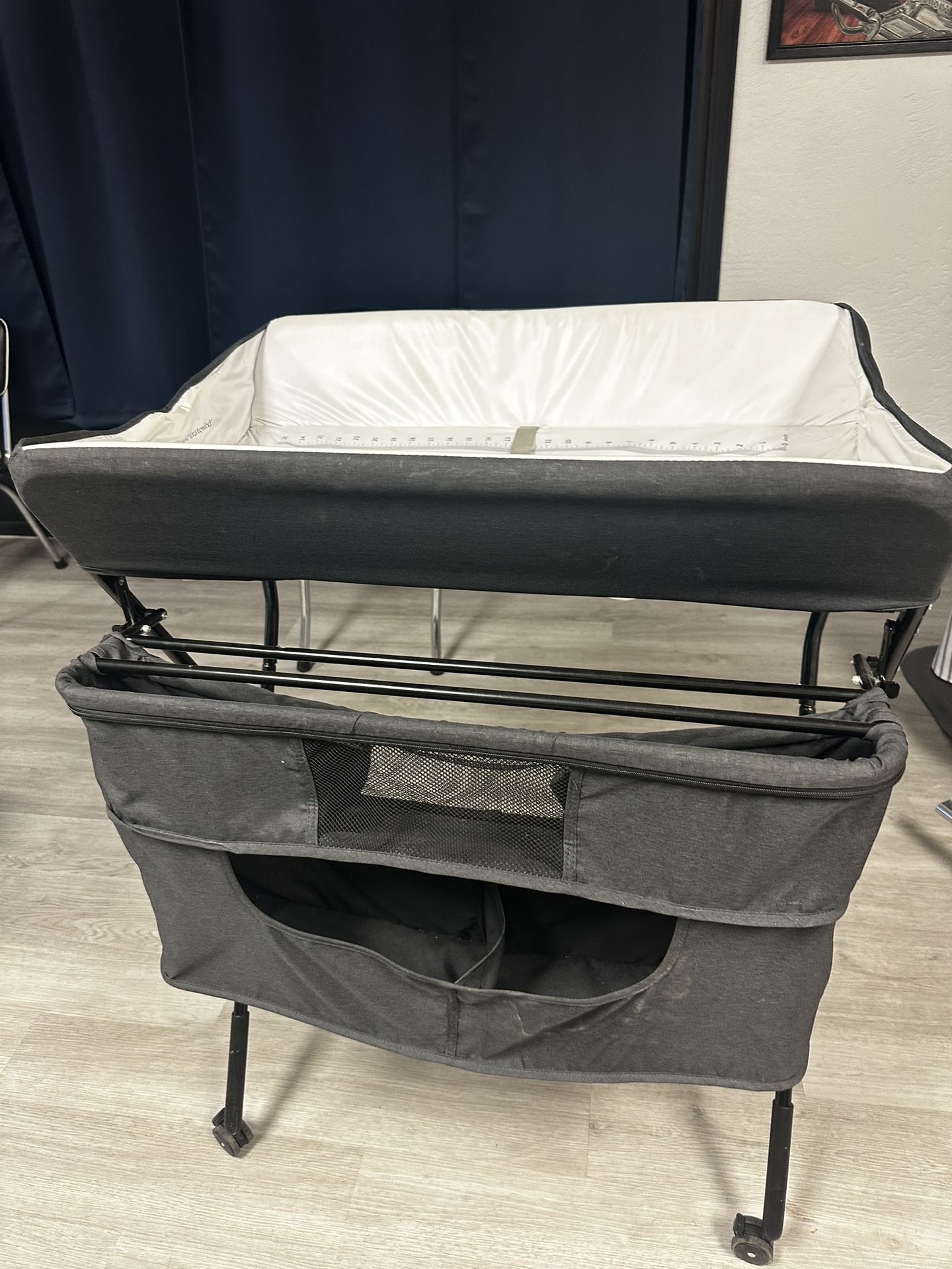 Portable Foldable Baby Changing Station