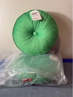 Dormify Round Velvet Throw Pillows