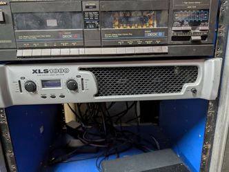 Crown xls 1000 700w power amp