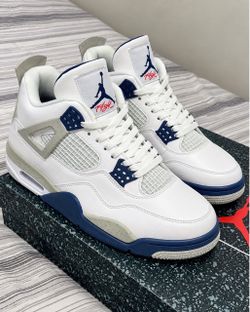Jordan 4 White/Navy Men’s Size 9 Brand New w/ Box