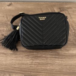 20$ Victoria Secret Leather Waist/shoulder Bag