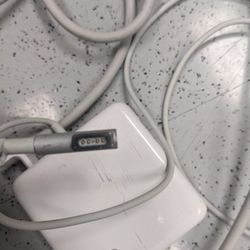 Mac Powercord