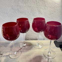 WINE GLASSES