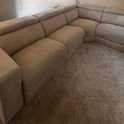 Sectional Sofa w Dual Recliners