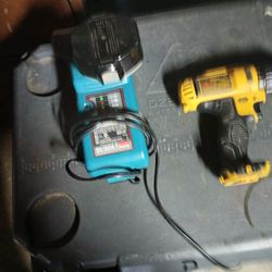 Markita  Battery And Charger And One Devote