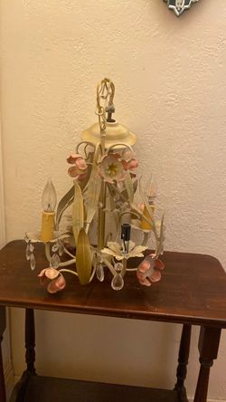 Beautiful  TOLE lamp