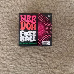 Needoh Fuzz Ball (Pink) 