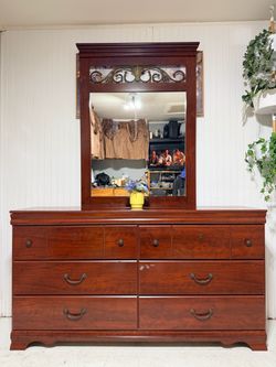 Dresser, cajonera