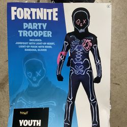 Kids Fortnite Part Trooper - Size Large 12-14