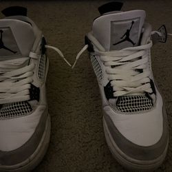 Jordan 4 Military Black Size 8.5 Men’s 