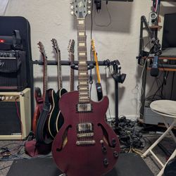 Ibanez Artcore AGS83 Semihollow Guitar