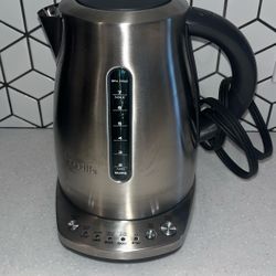 Breville ® the Temp Select ™M Electric Tea Kettle