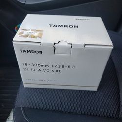 Tamron 18-300mm F/3.5-6.3 For Fuji X Mount